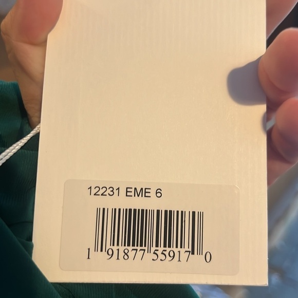 Mac Duggal 12231 NWT BEADED CUFF DROP SHOULDER FAUX WRAP GOWN - Picture 9 of 16